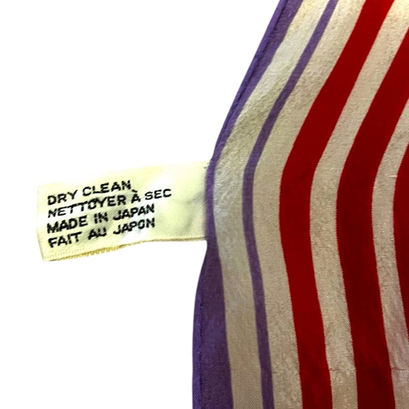 VERA NEUMANN Artist Vintage Square Silk Scarf Japan Red/Multi - Picture 12 of 12